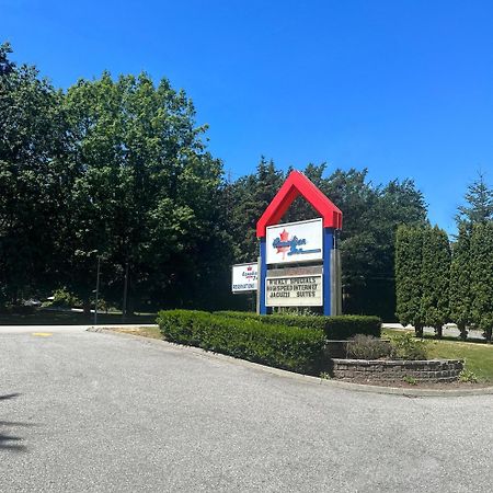 Canadian Inn Σάρρεϋ Εξωτερικό φωτογραφία